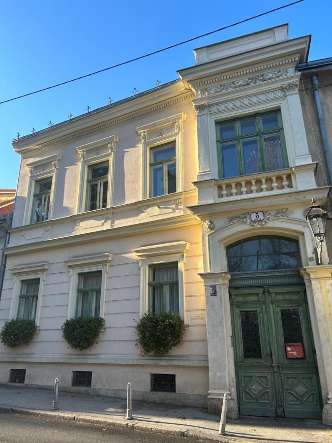 Historic Center-Lovely Nature Zágráb Kültér fotó